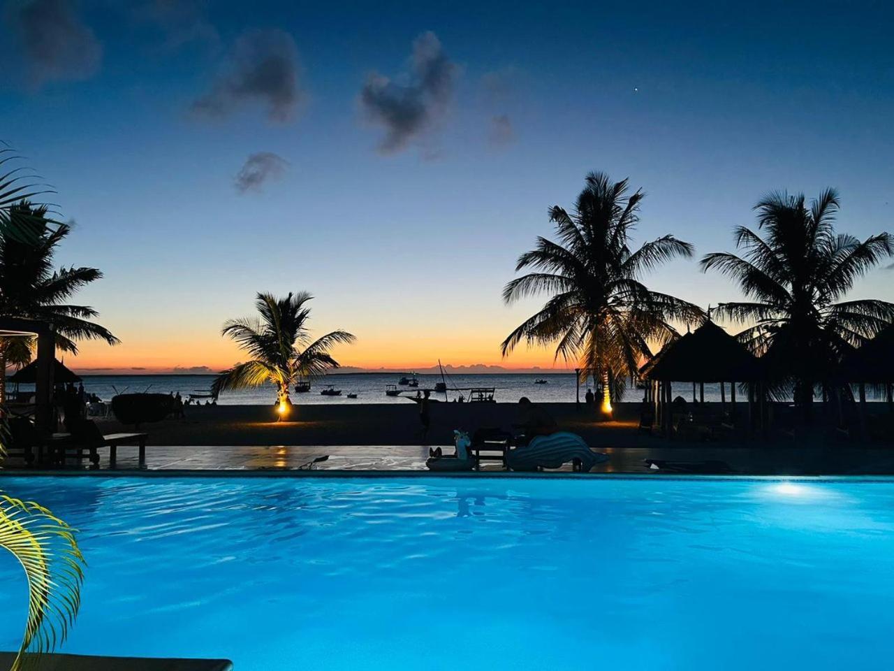 Sunset Kendwa Beach Hotel Exterior photo