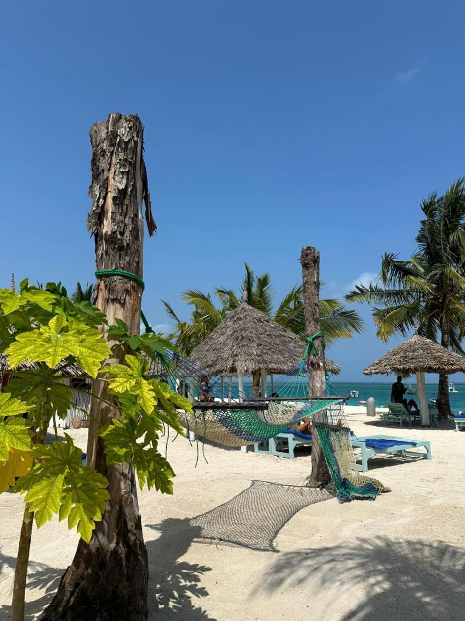 Sunset Kendwa Beach Hotel Exterior photo